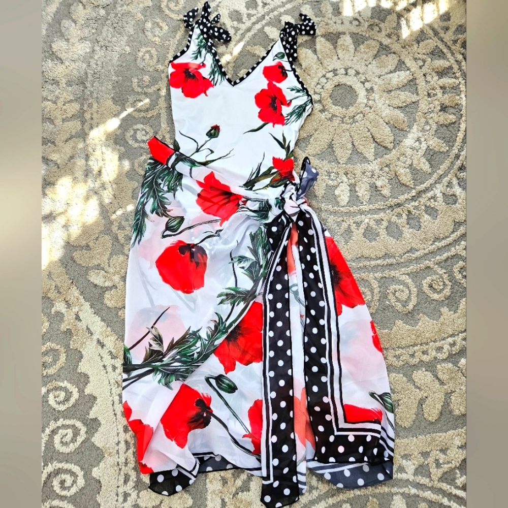 Floral Pattern 2 Piece Swimsuit Bow Tie Shoulder Straps Vneck Women' Large NWOT